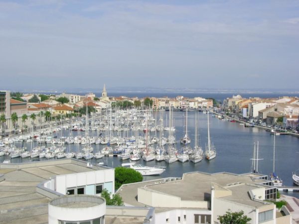 Places passagers à Martigues