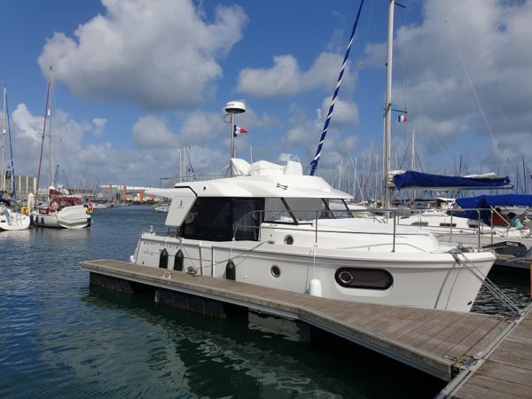 SWIFT TRAWLER 30