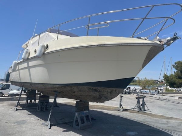 AZIMUT TARGA 32